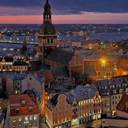 Апартаменты Rooftop In Old Town *